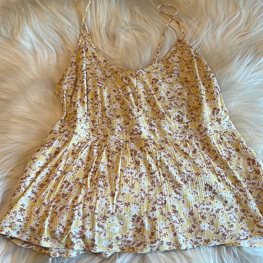 NWT Abercrombie & Fitch floral top